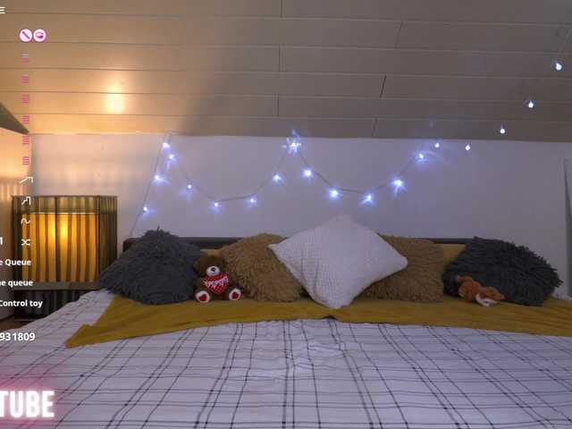 BUSTYTUBE webcam