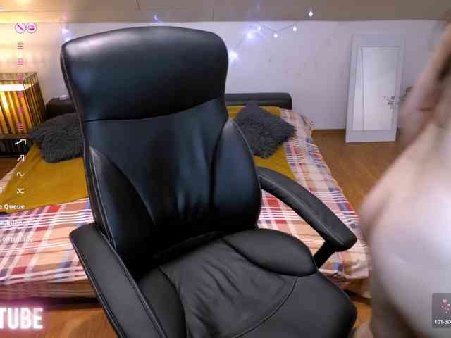 BUSTYTUBE webcam