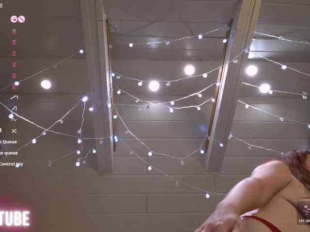 BUSTYTUBE webcam