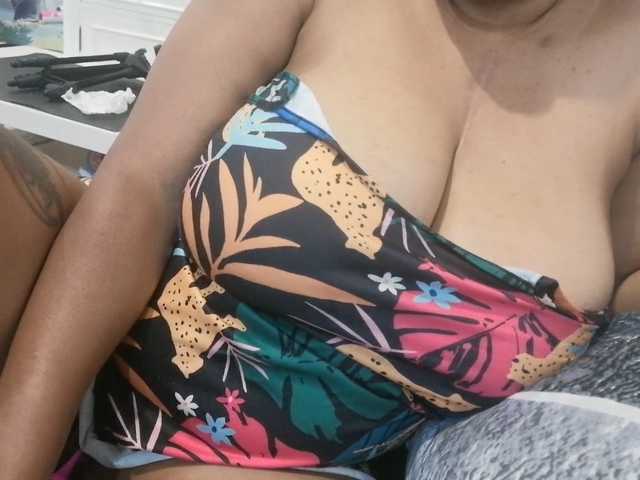 belusca live cam on BongaCams