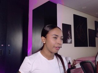 GabrielaLugo Porn Show