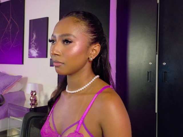 GabrielaLugo's BongaCams show and profile