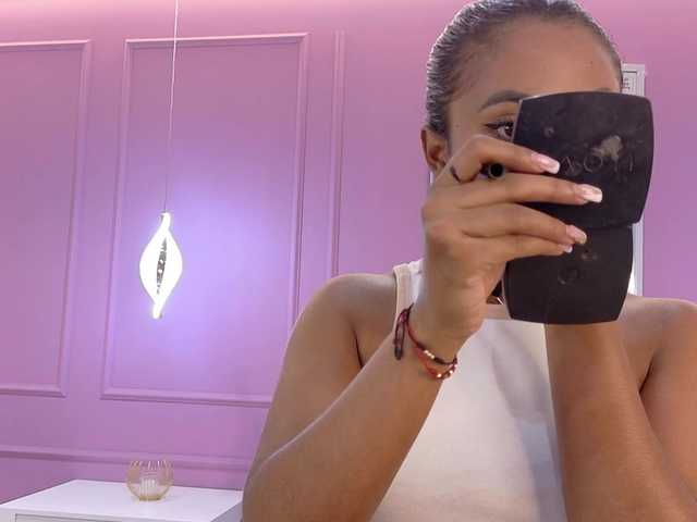 GabrielaLugo live cam on BongaCams