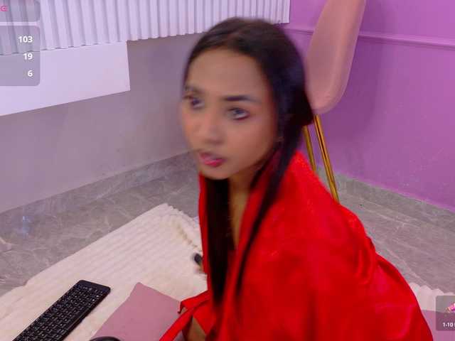 GabrielaLugo — live female cam