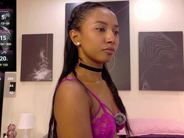 GabrielaLugo live cam on BongaCams