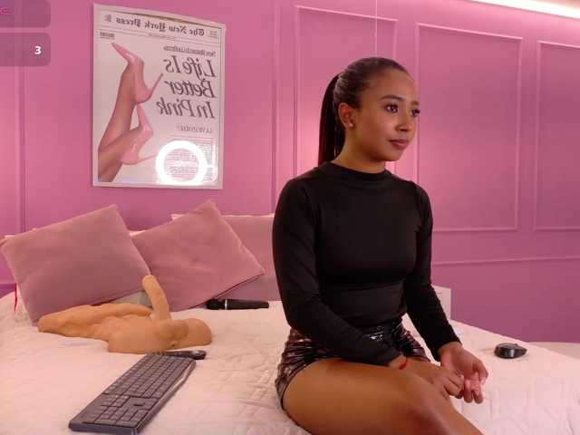 GabrielaLugo live cam on BongaCams