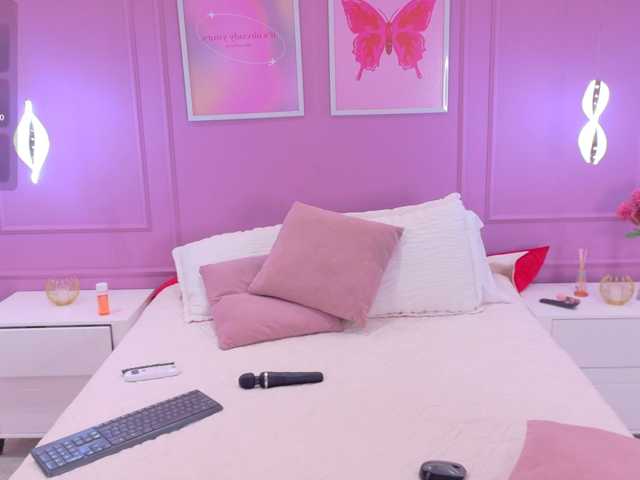 GabrielaLugo live cam on BongaCams