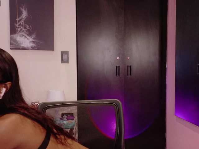 GabrielaLugo live webcam show