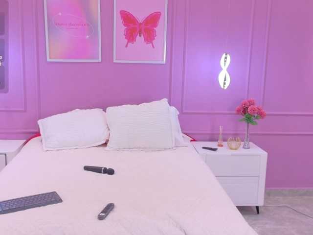 GabrielaLugo live cam on BongaCams