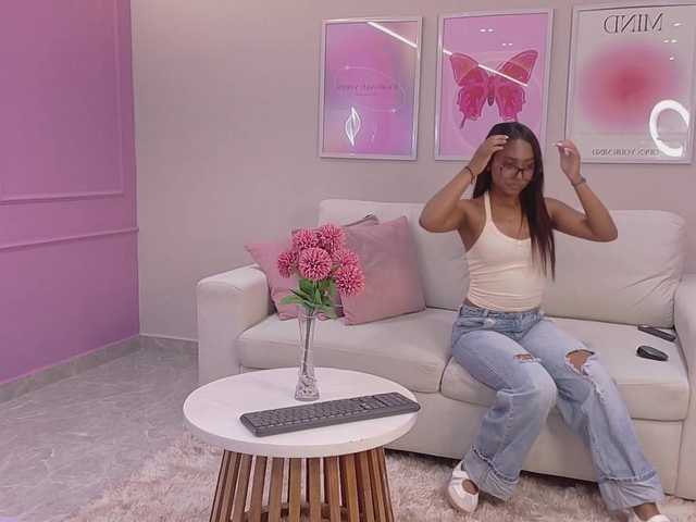 GabrielaLugo live cam on BongaCams