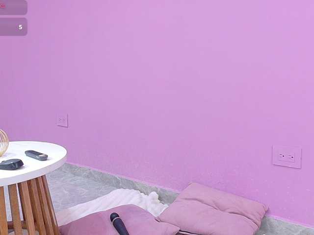 GabrielaLugo live cam on BongaCams
