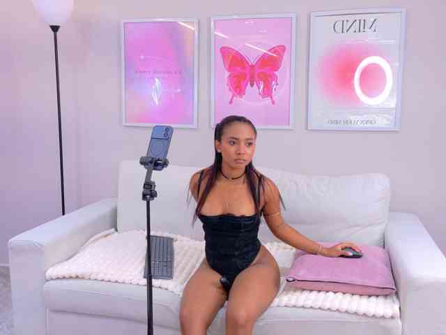 GabrielaLugo webcam