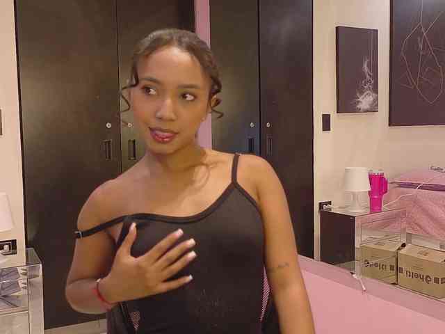 GabrielaLugo webcam