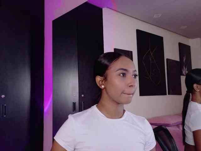 GabrielaLugo webcam