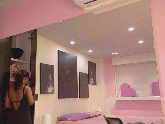 GabrielaLugo webcam