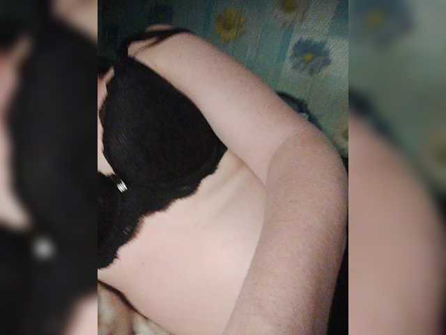 Xo4y-SeXa live webcam show