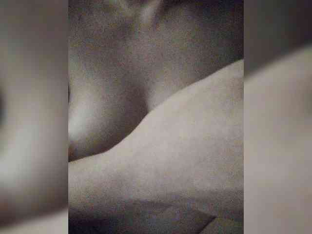 Xo4y-SeXa webcam