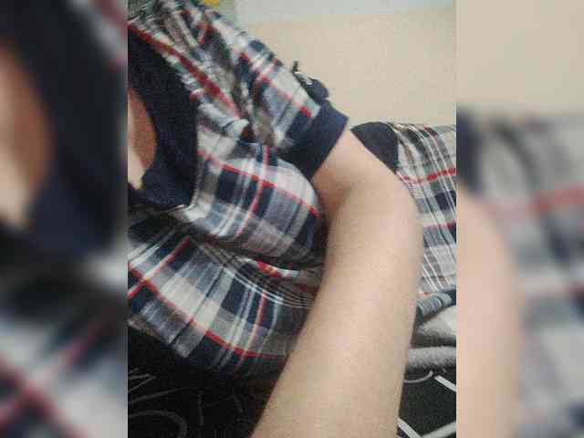 Xo4y-SeXa webcam