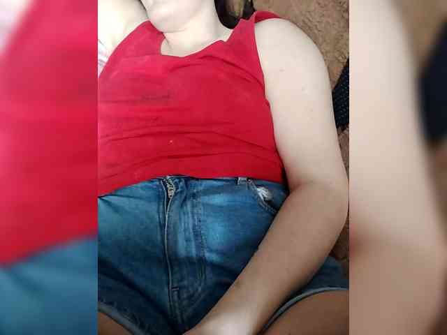 Xo4y-SeXa webcam