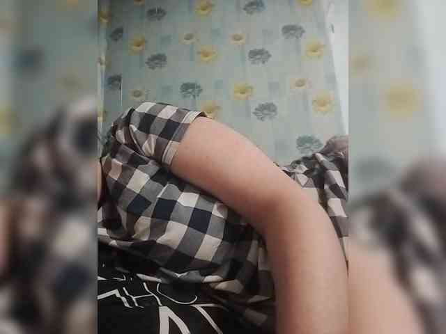 Xo4y-SeXa webcam