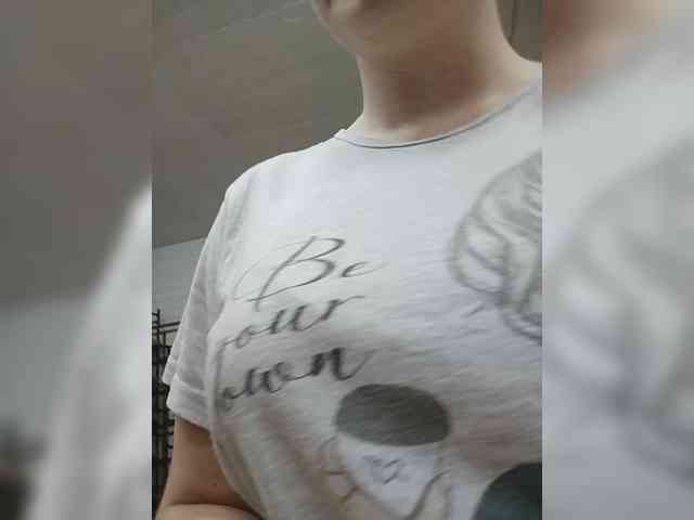 Xo4y-SeXa webcam