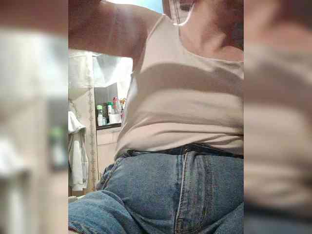 Xo4y-SeXa webcam