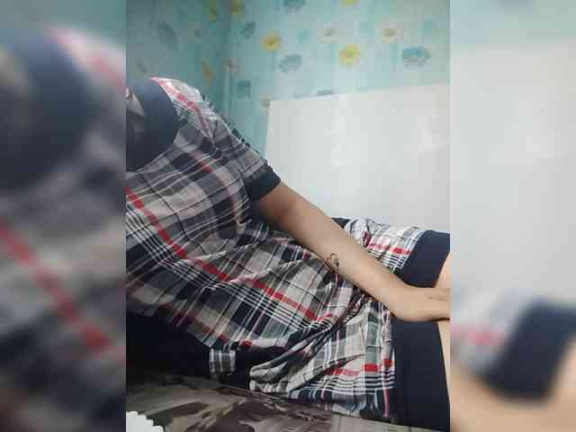 Xo4y-SeXa webcam