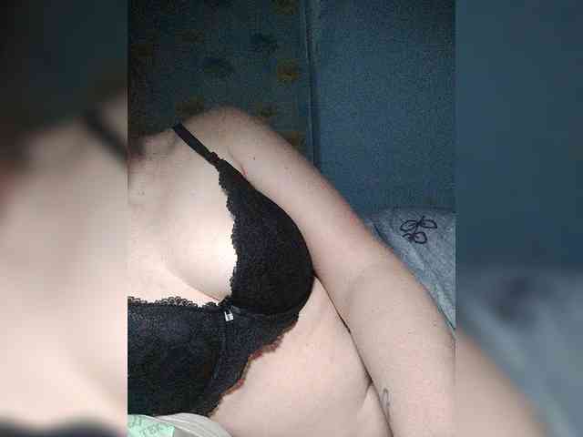 Xo4y-SeXa webcam
