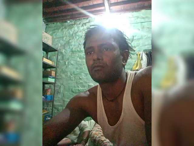Shamsher123 live cam on BongaCams