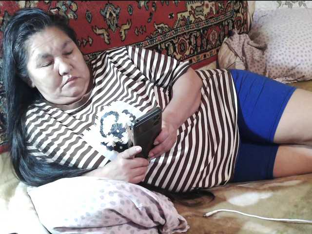 2Milf45 live cam on BongaCams