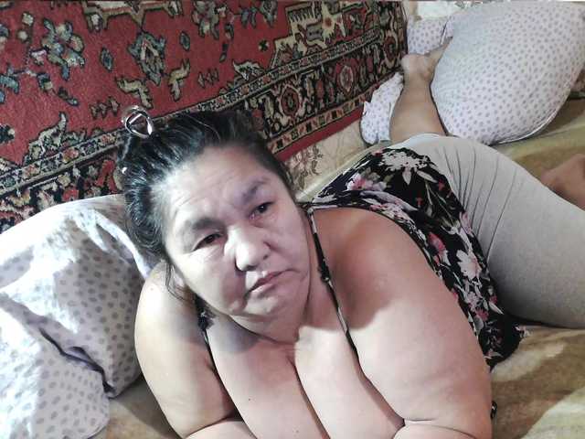 2Milf45 live cam on BongaCams
