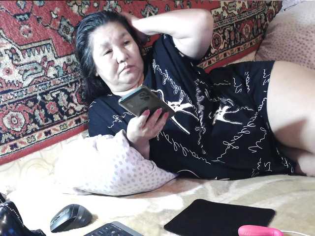 2Milf45 live cam on BongaCams