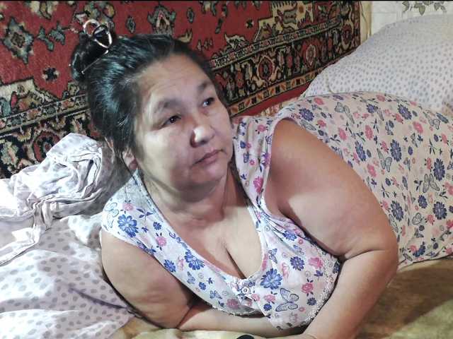2Milf45 live cam on BongaCams