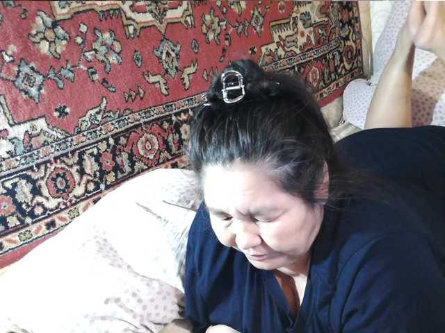 2Milf45 live cam