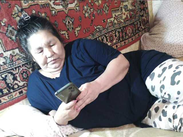 2Milf45 live cam