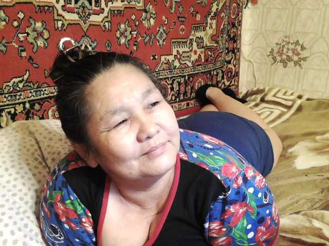 2Milf45 live cam on BongaCams