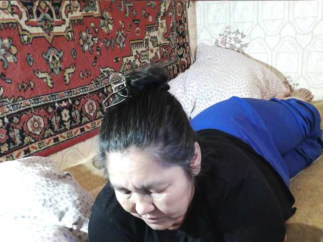 MilfZulfiya live webcam show