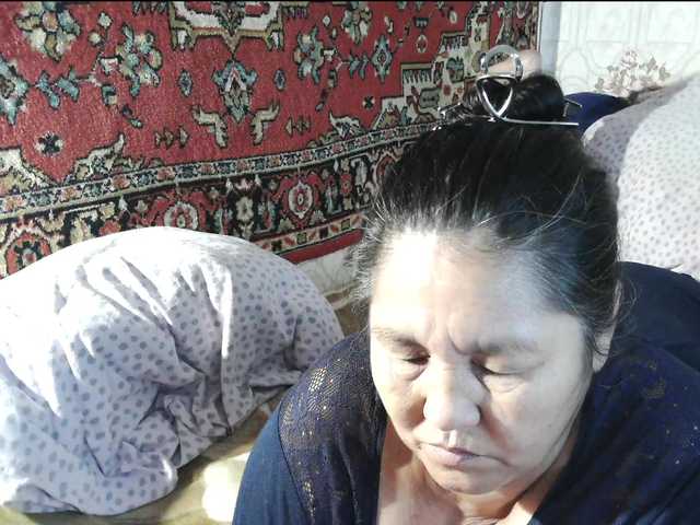 2Milf45 live cam on BongaCams