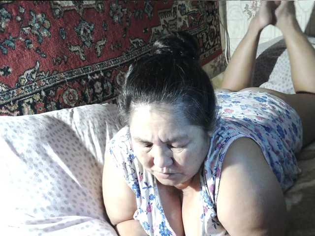 2Milf45 live cam on BongaCams