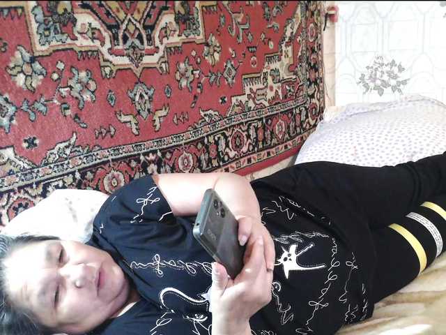 2Milf45 live webcam show