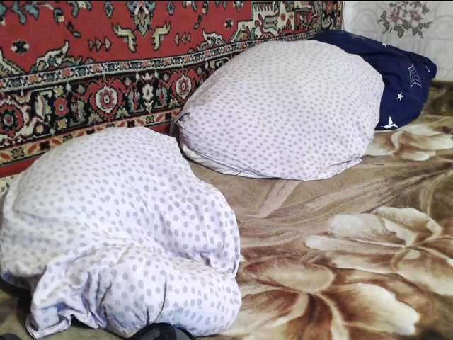 2Milf45 live cam on BongaCams