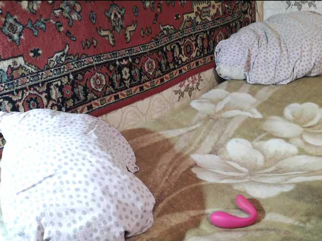 2Milf45 live cam on BongaCams