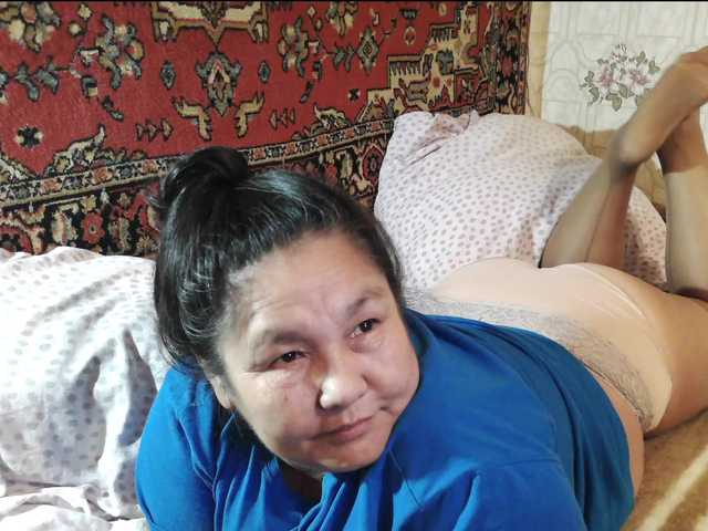 2Milf45 live cam on BongaCams