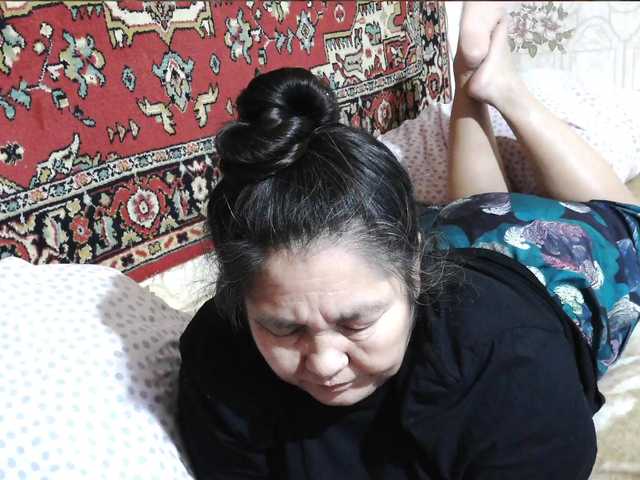 2Milf45 live cam on BongaCams