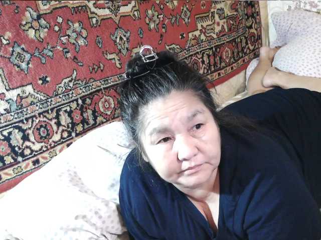 2Milf45 live cam