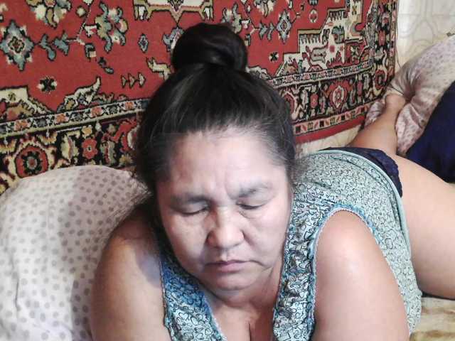 2Milf45 live cam on BongaCams