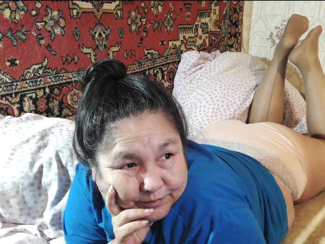 2Milf45 live cam on BongaCams