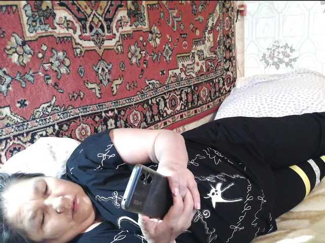 2Milf45 live webcam show