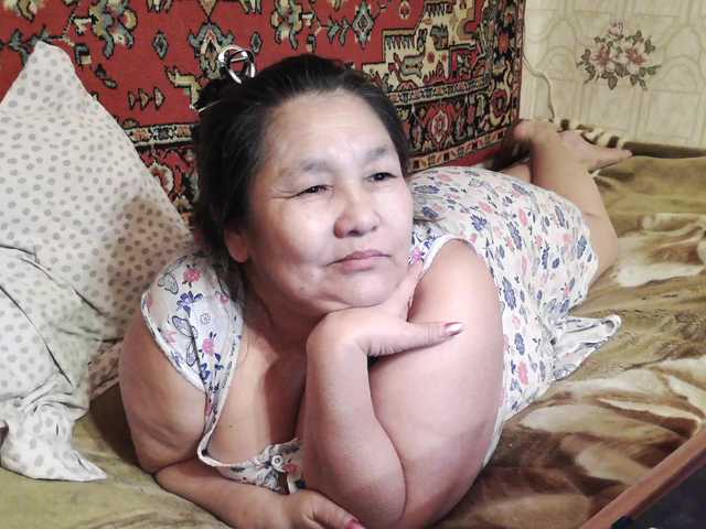 2Milf45 live cam on BongaCams