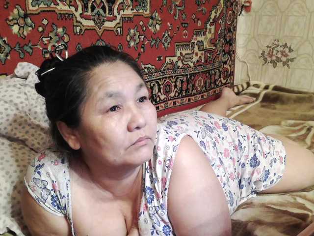 2Milf45 live cam on BongaCams